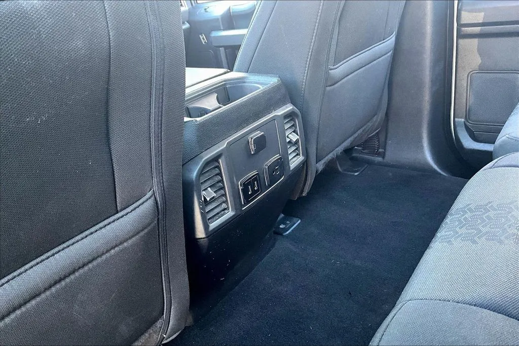 2019 Ford F-150 XLT - Photo 11
