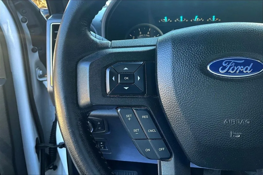2019 Ford F-150 XLT - Photo 12