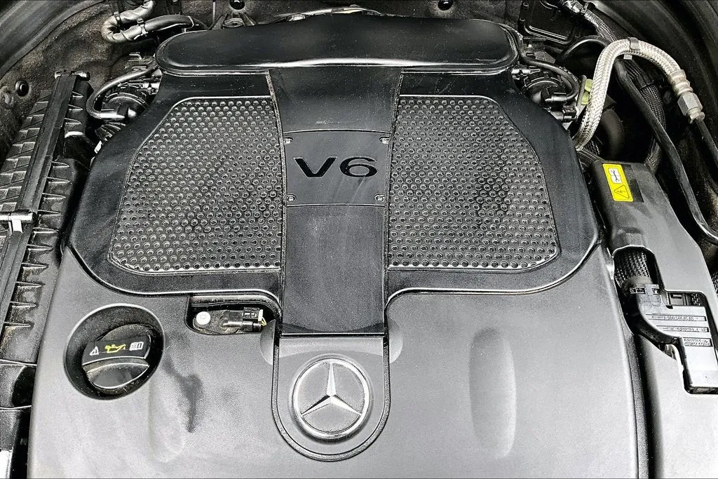 Mercedes-Benz GLK photo 29