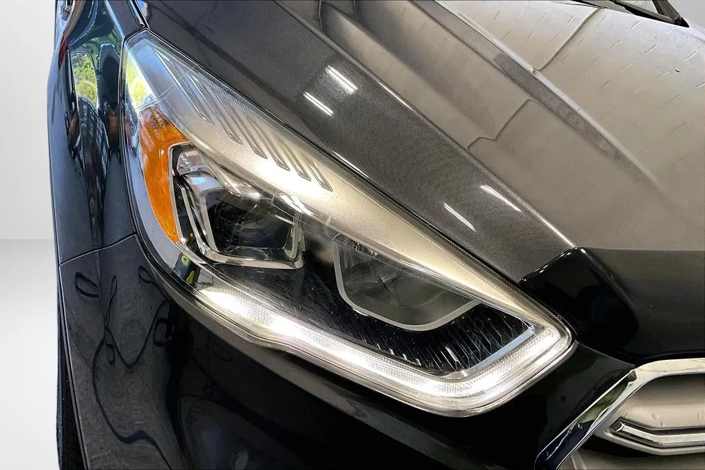 Ford Escape photo 31