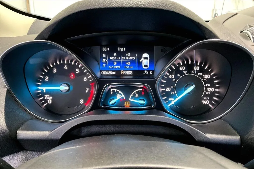 Ford Escape photo 13