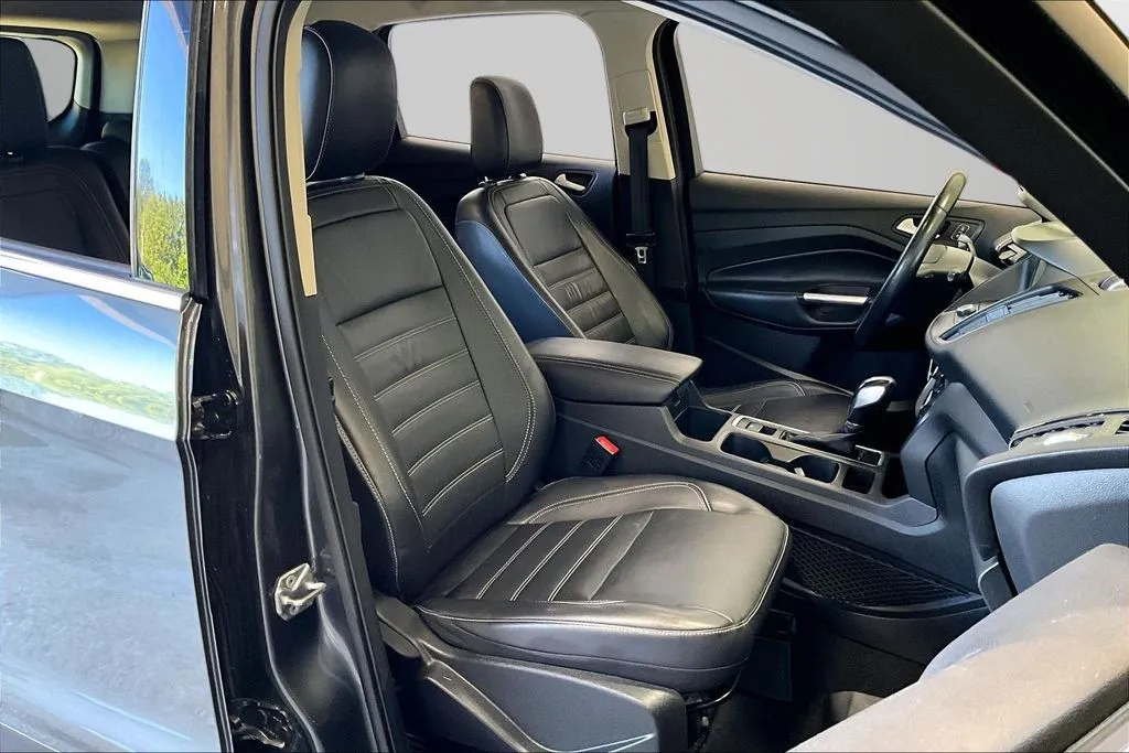 Ford Escape photo 28