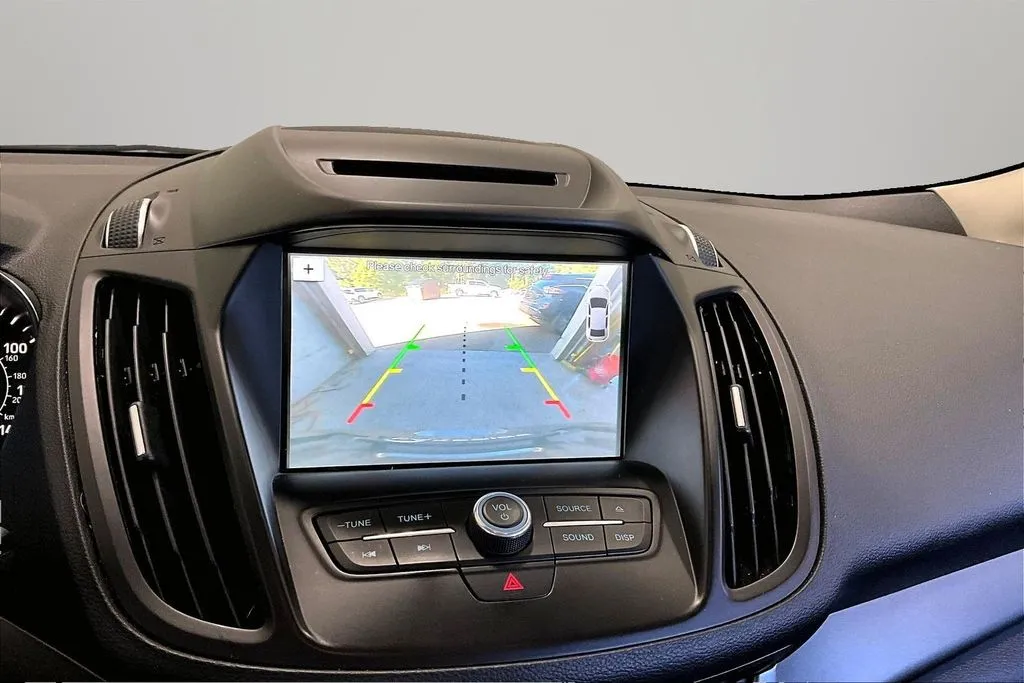 Ford Escape photo 14