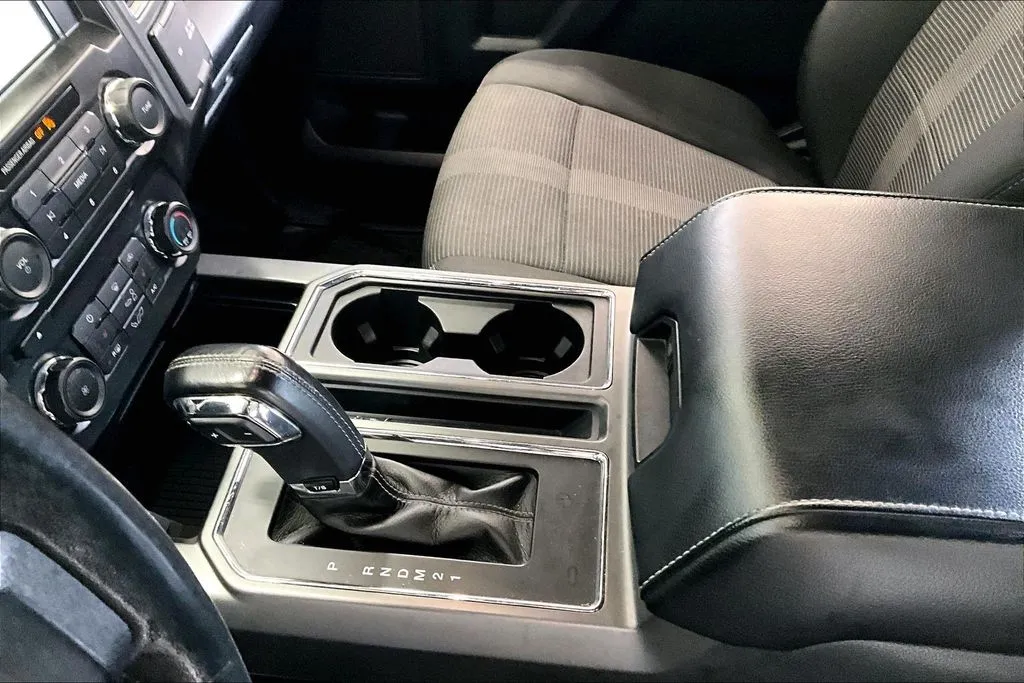 Ford F-150 photo 19