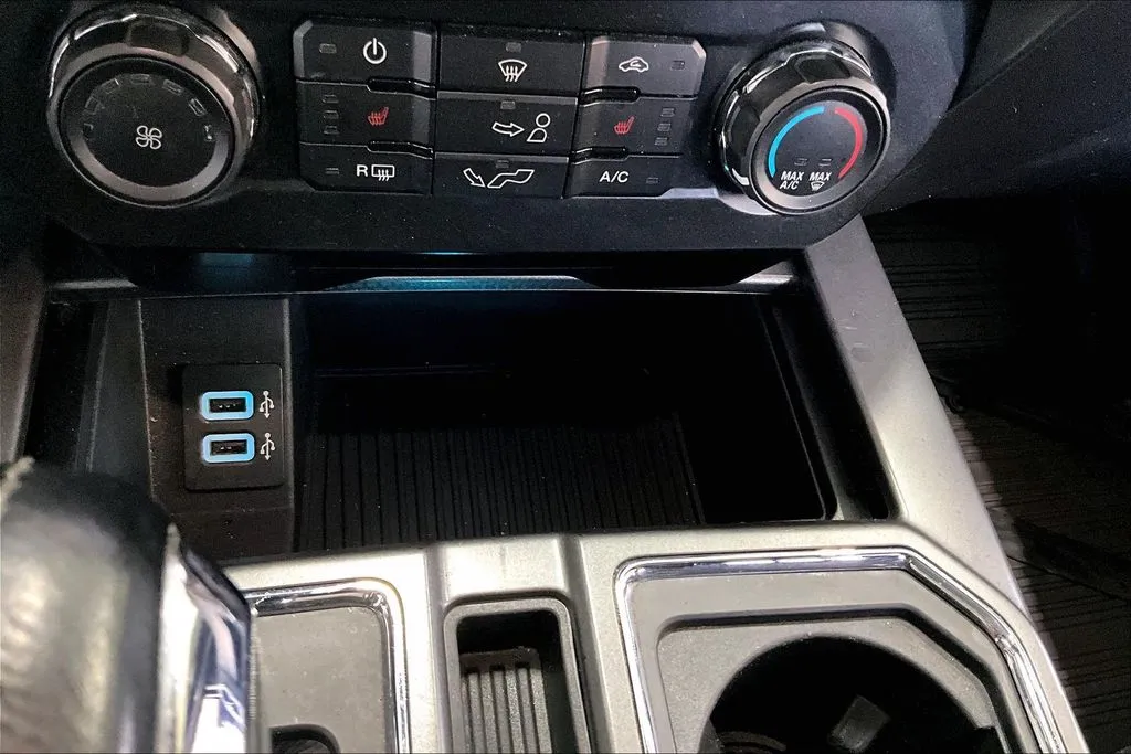 Ford F-150 photo 17