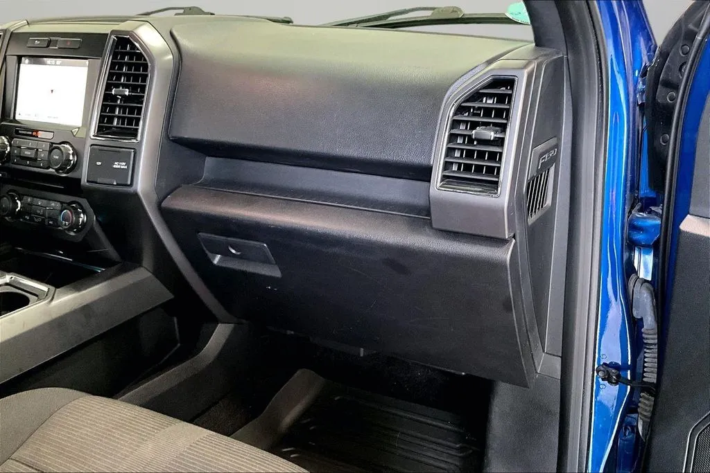Ford F-150 photo 26