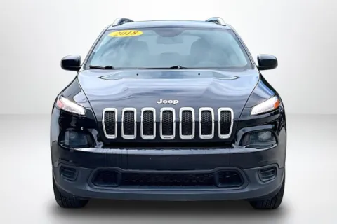 Photos of 2018 Jeep Cherokee for sale in Spring Lake, MI at Lakeside Automotive Group