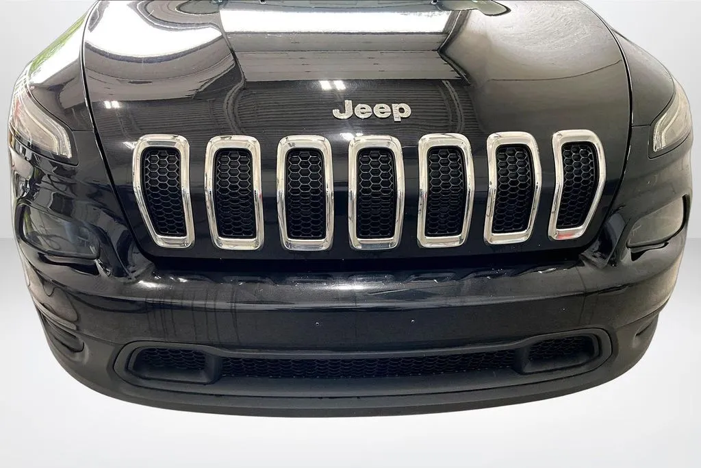 Jeep Cherokee photo 32