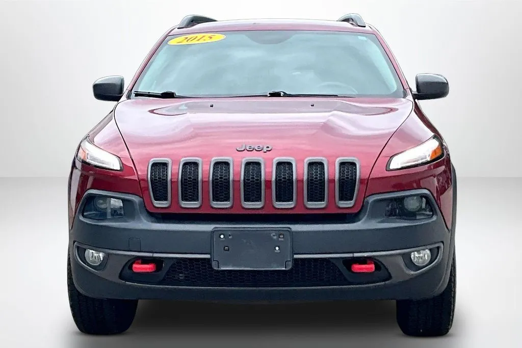 Jeep Cherokee photo 2
