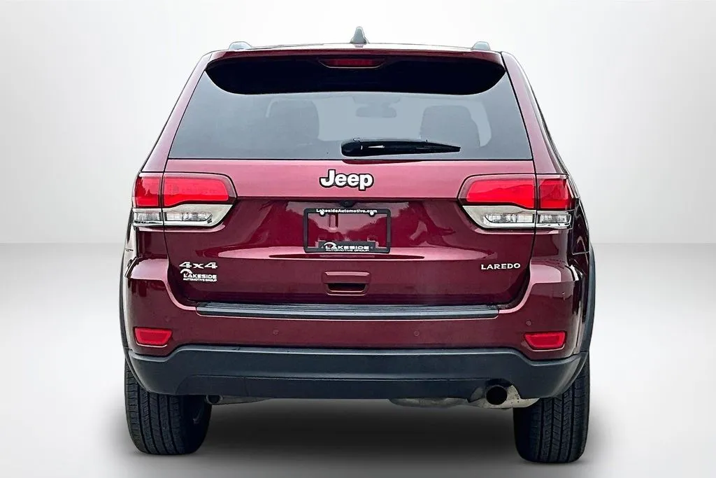Jeep Grand Cherokee photo 6