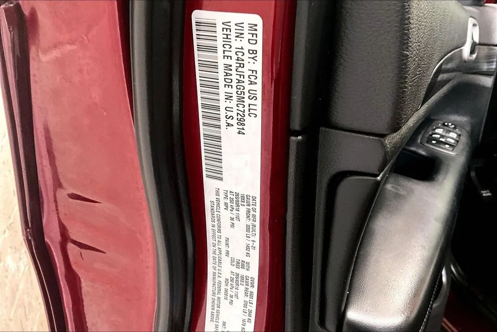Jeep Grand Cherokee photo 19