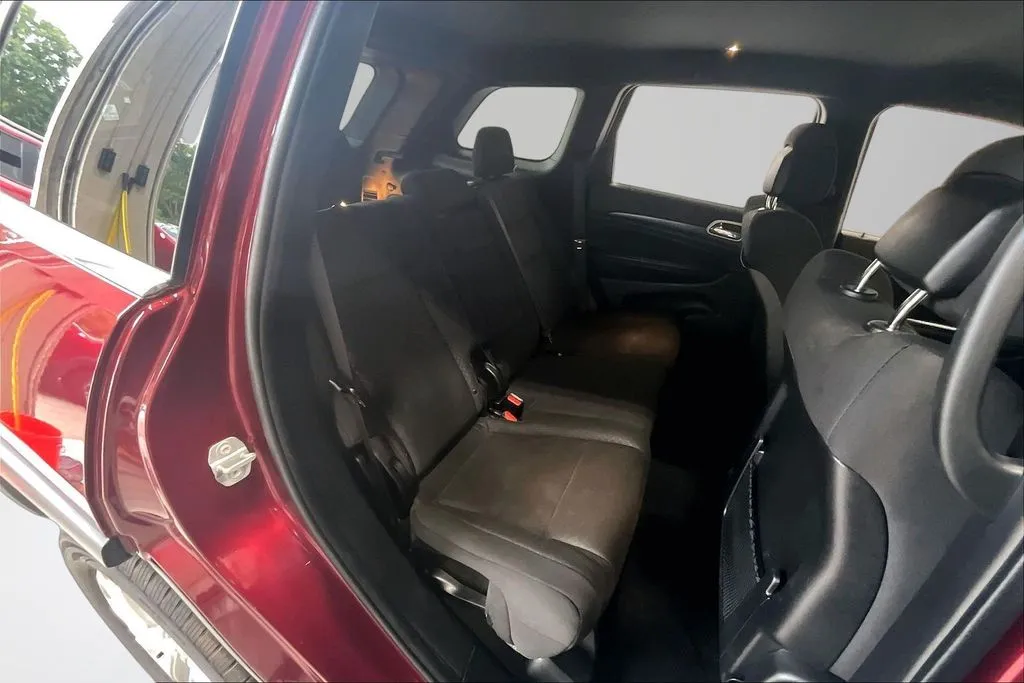 Jeep Grand Cherokee photo 25