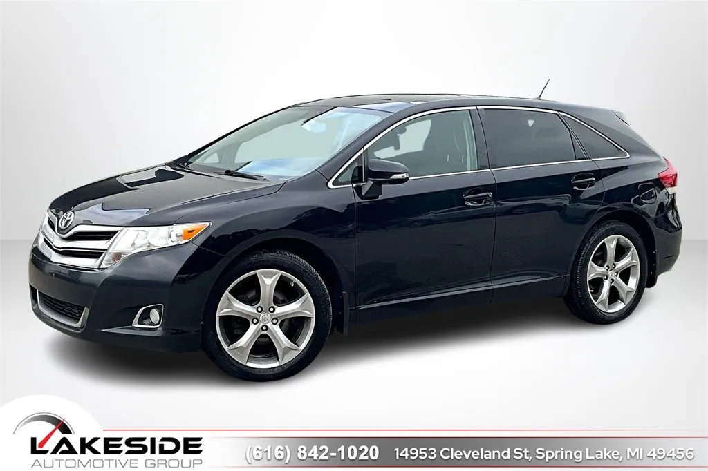 Used 2015 Toyota Venza Limited for sale in Spring Lake, MI at