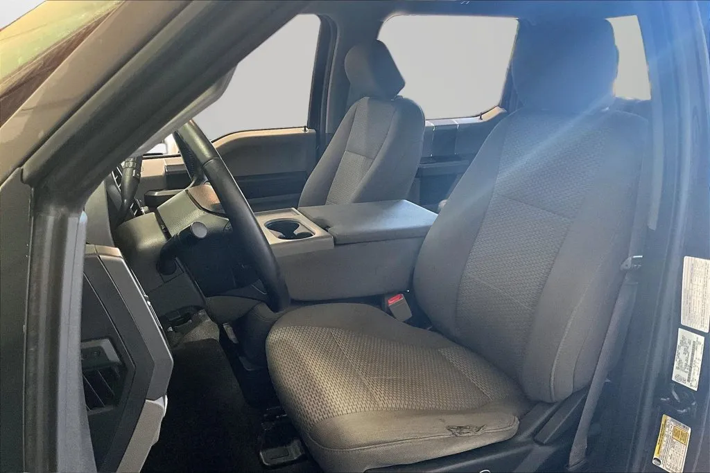 Ford F-150 photo 22