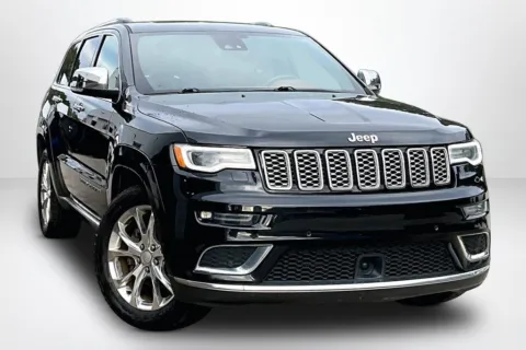 Another view of 2019 Jeep Grand Cherokee Summit for sale in Spring Lake, MI at Lakeside Automotive Group