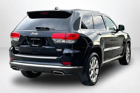 More photos of 2019 Jeep Grand Cherokee Summit at Lakeside Automotive Group, MI