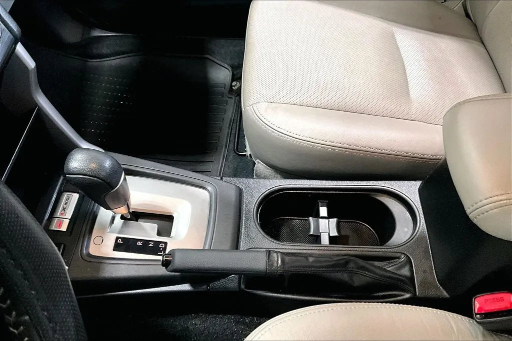 Subaru Forester photo 16