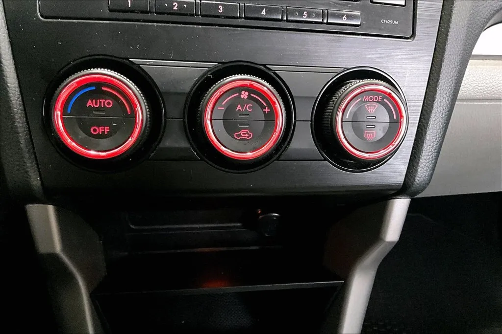 Subaru Forester photo 14