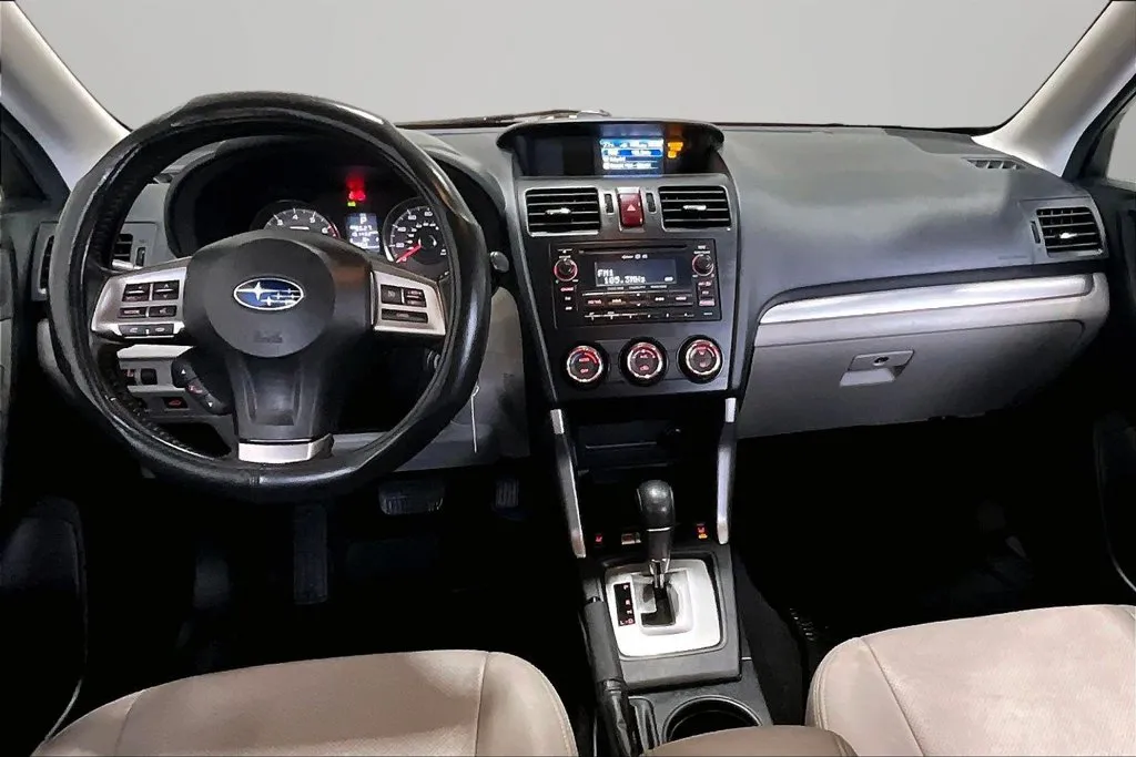 Subaru Forester photo 7