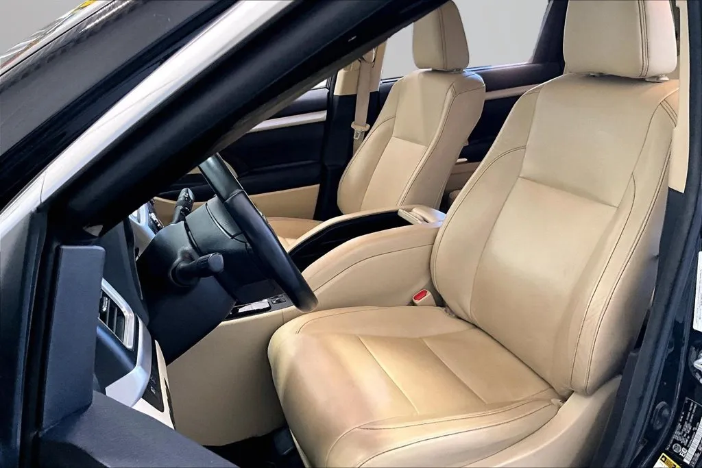 Toyota Highlander photo 21