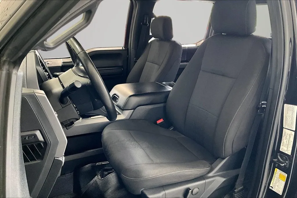 Ford F-150 photo 22