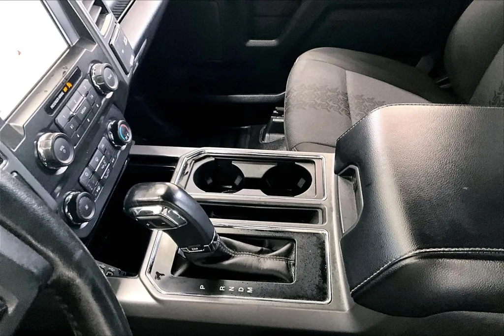 Ford F-150 photo 19