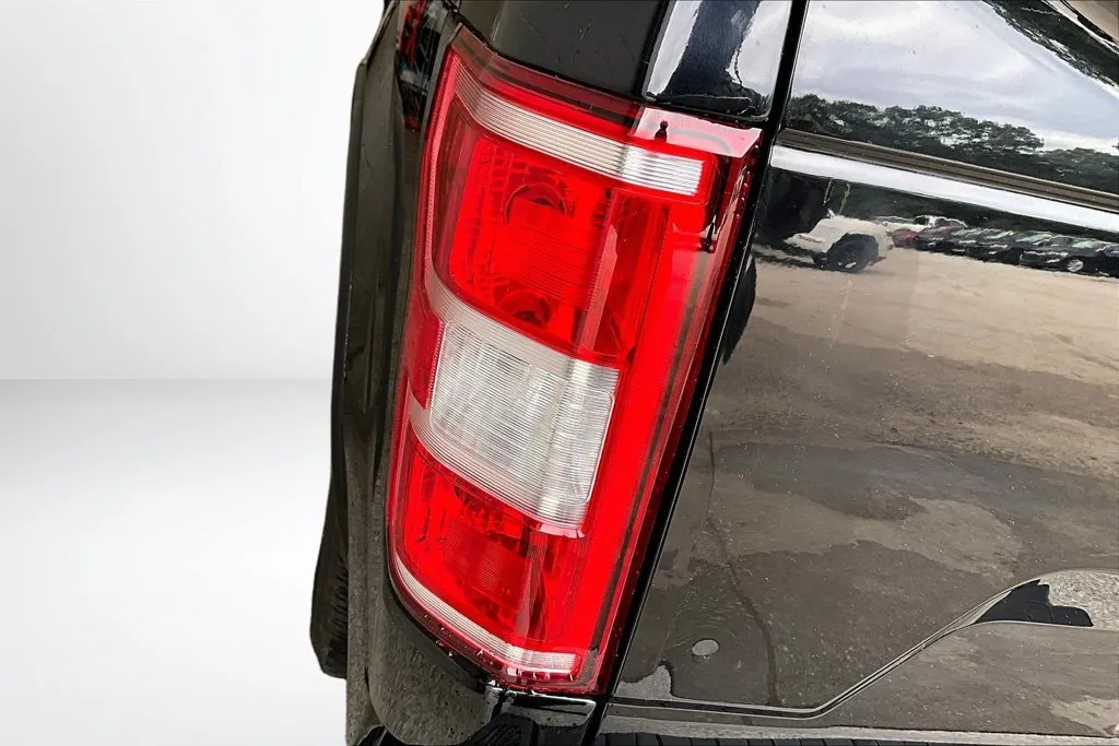 Ford F-150 photo 24