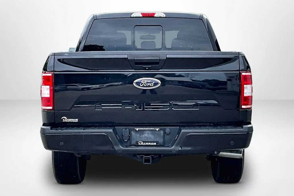 Ford F-150 photo 6