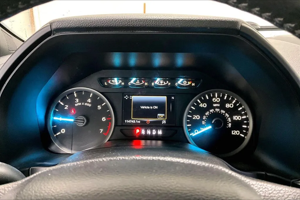 Ford F-150 photo 14