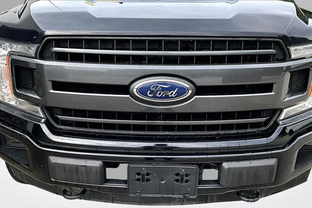 Ford F-150 photo 32