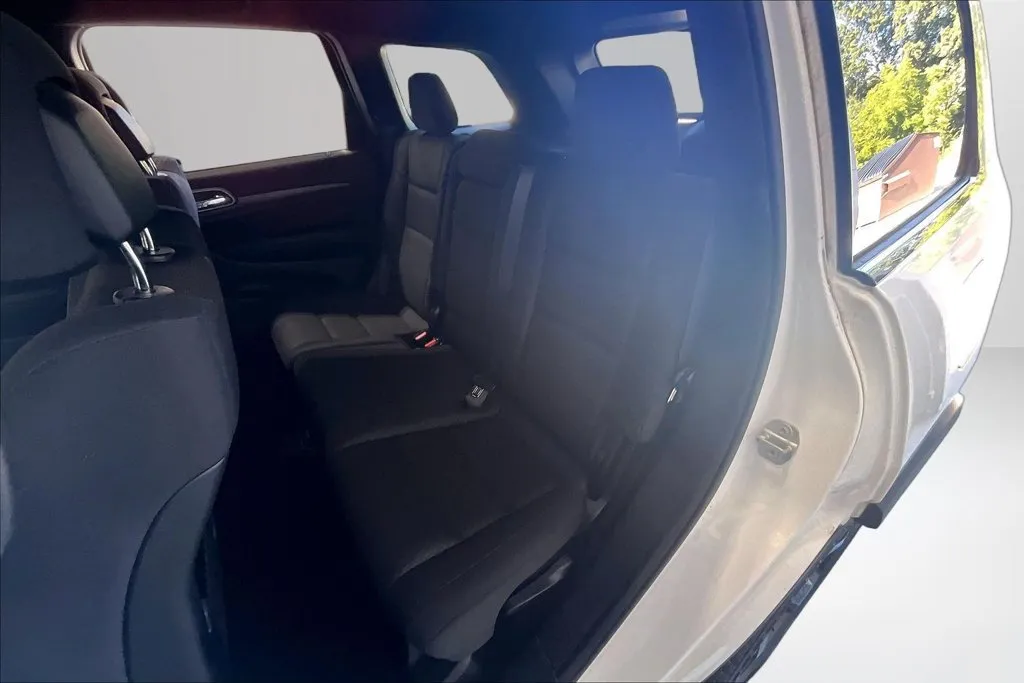 Jeep Grand Cherokee photo 22