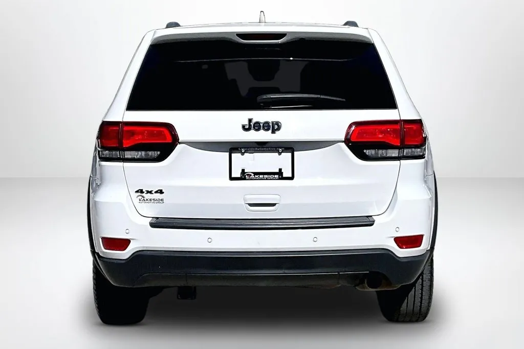 Jeep Grand Cherokee photo 6