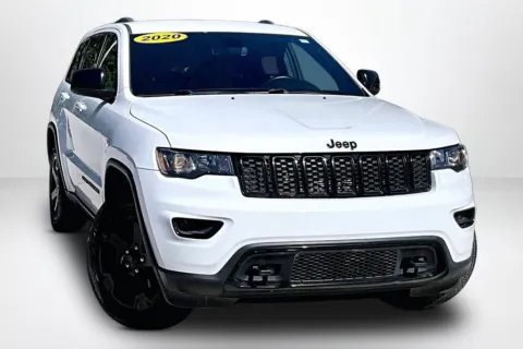 Another view of 2020 Jeep Grand Cherokee Laredo for sale in Spring Lake, MI at Lakeside Automotive Group