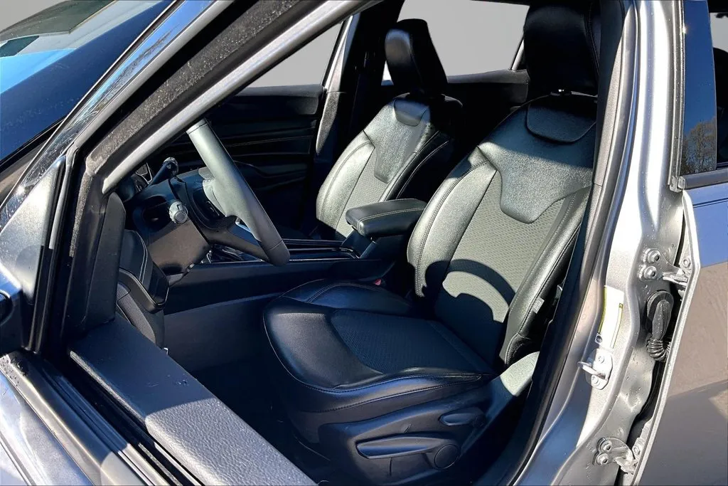 Jeep Compass photo 21