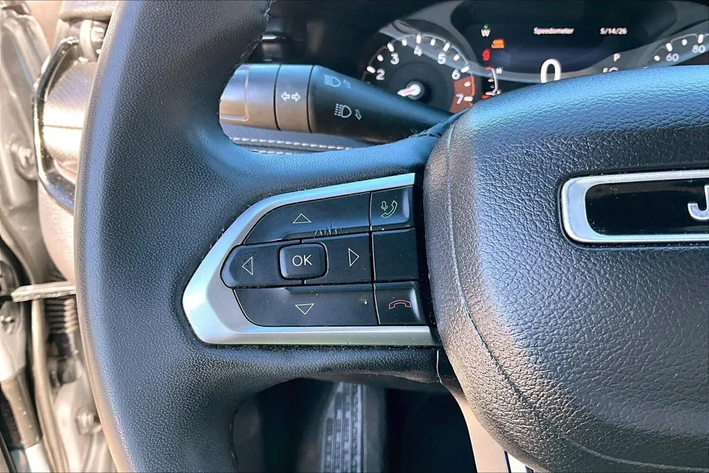 Jeep Compass photo 11