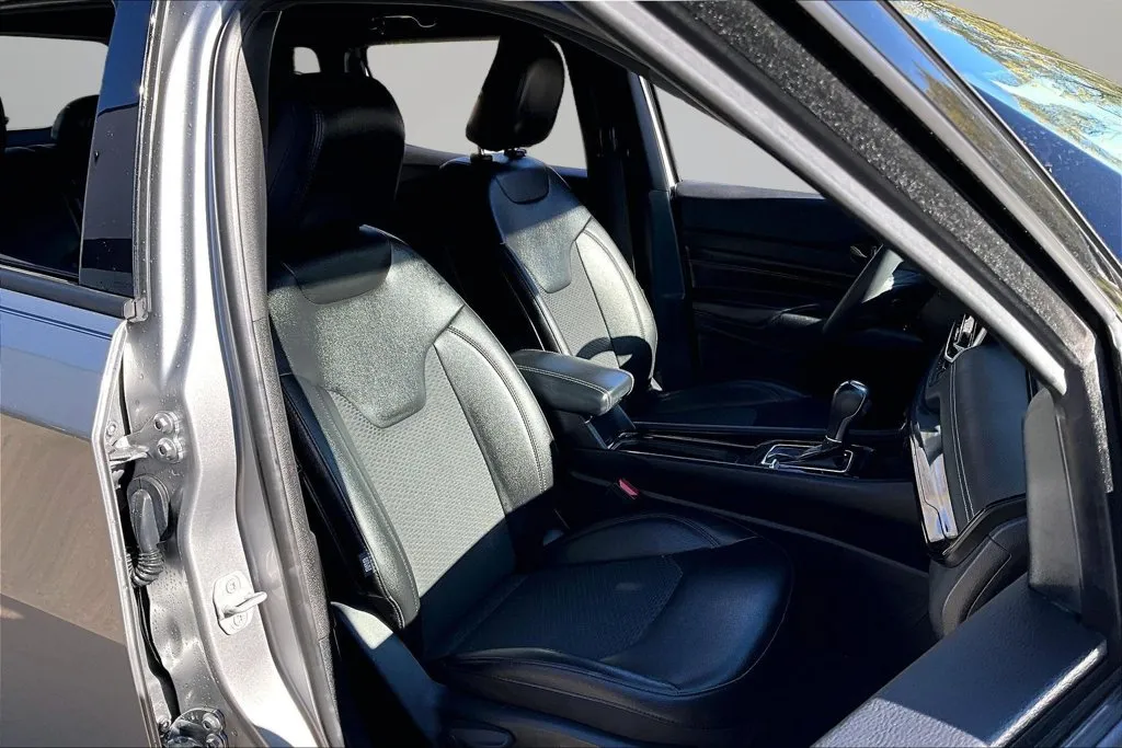 Jeep Compass photo 27