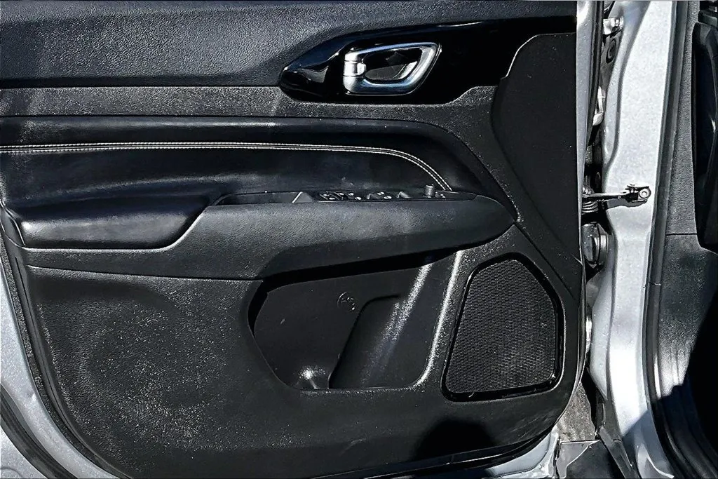 Jeep Compass photo 20