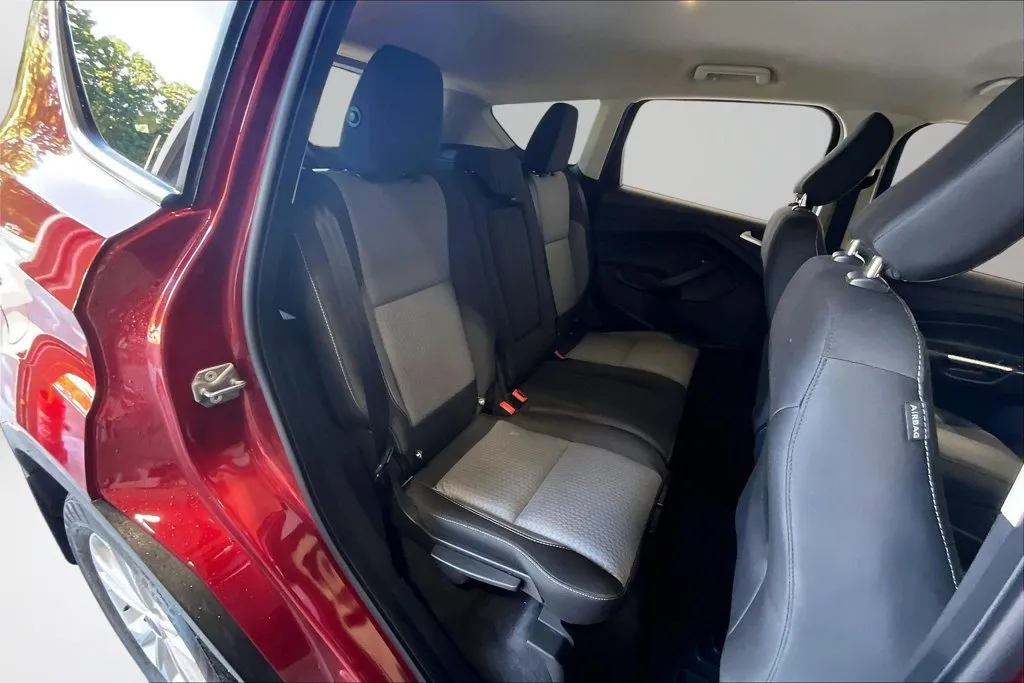 Ford Escape photo 25