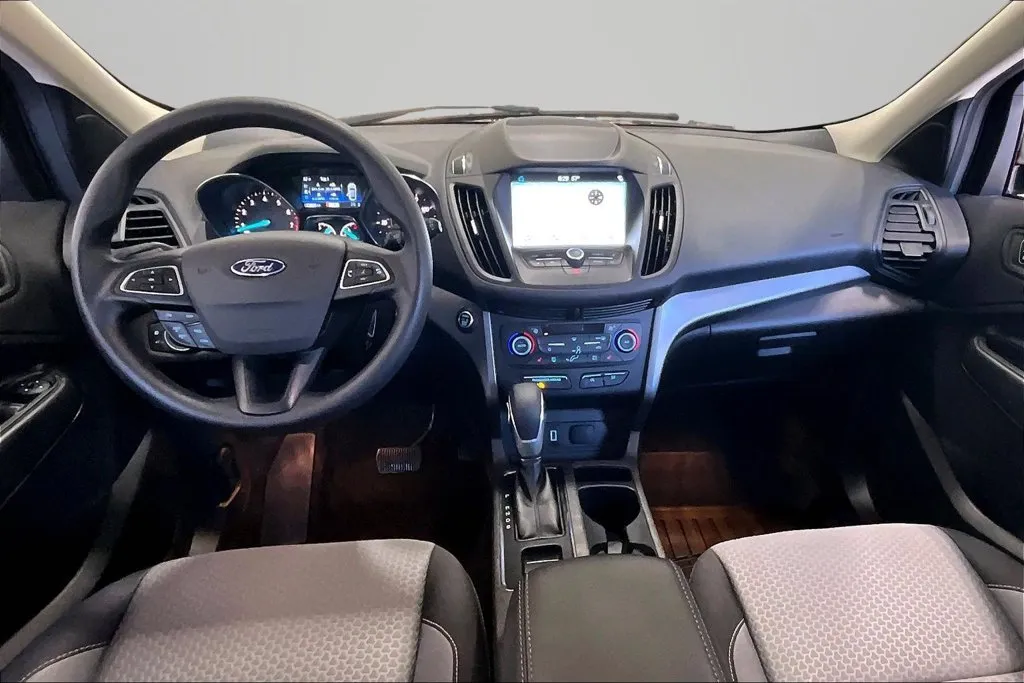 Ford Escape photo 7
