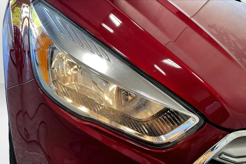 Ford Escape photo 30