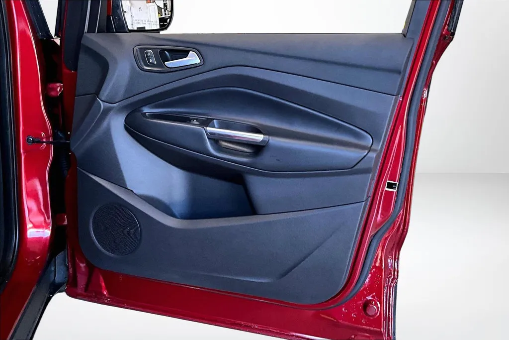 Ford Escape photo 27