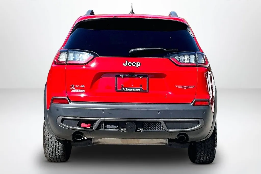 Jeep Cherokee photo 6