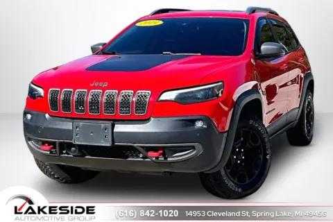Red 2019 Jeep Cherokee Trailhawk for sale in Spring Lake, MI