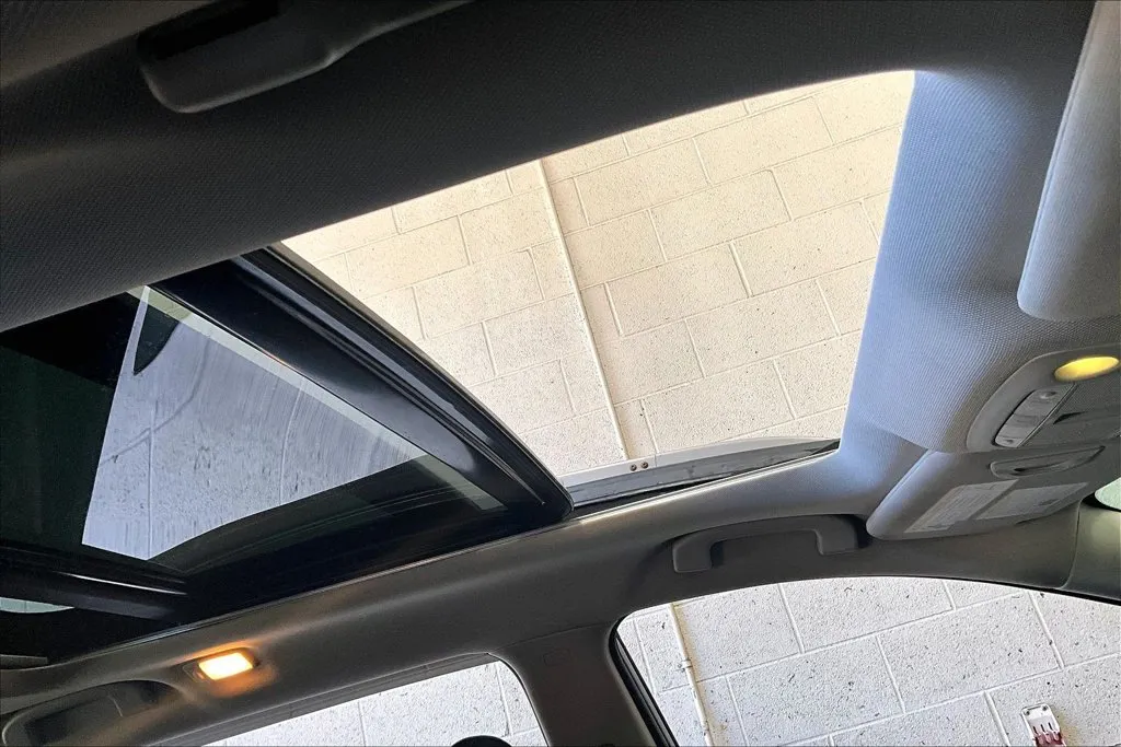 Nissan Rogue photo 27