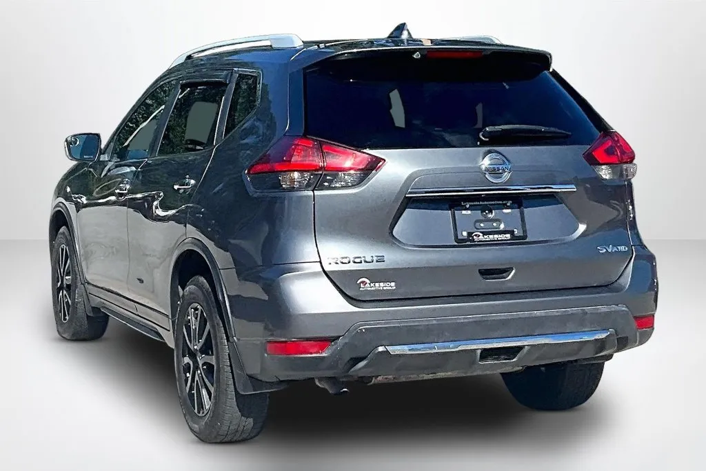 Nissan Rogue photo 4