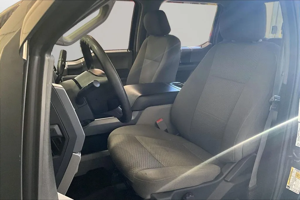 Ford F-150 photo 22