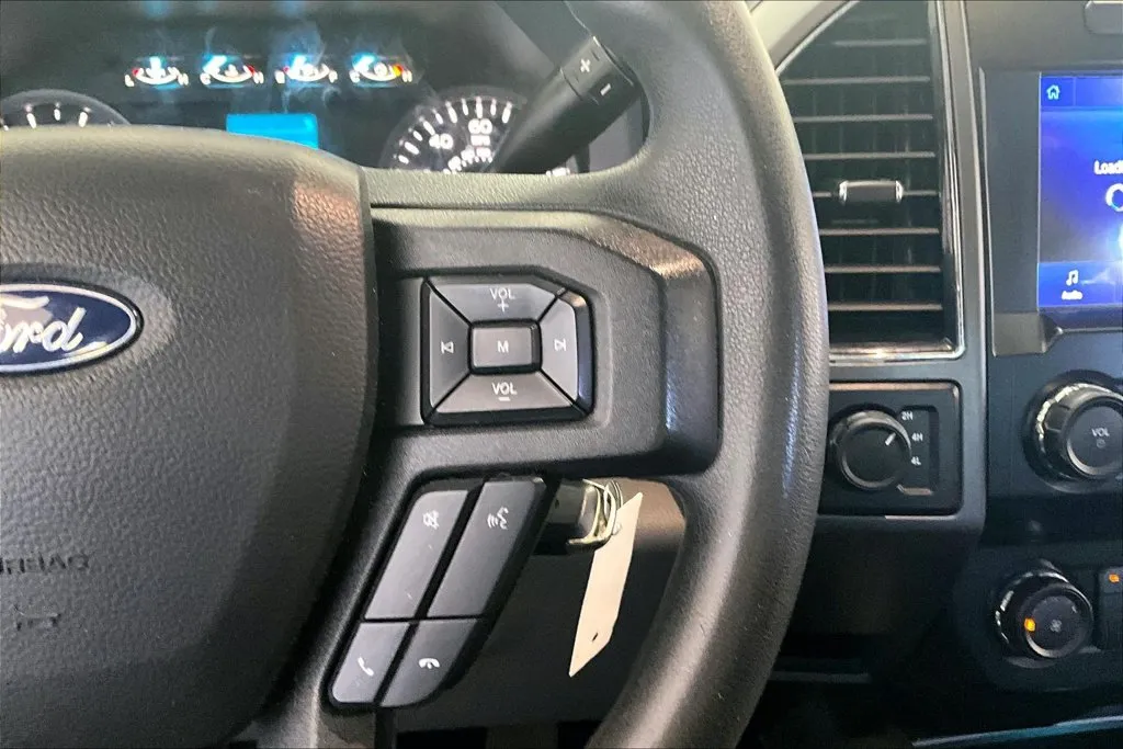Ford F-150 photo 13