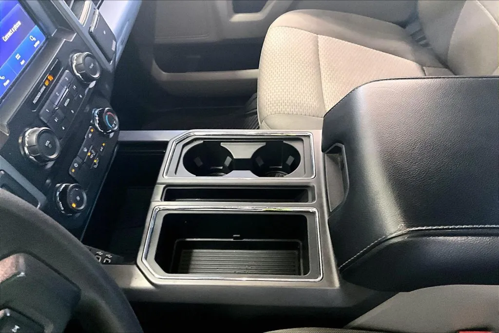 Ford F-150 photo 19
