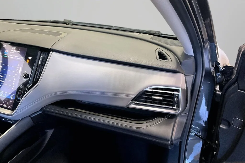 Subaru Outback photo 25