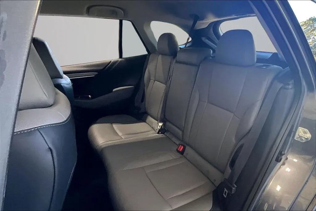 Subaru Outback photo 21